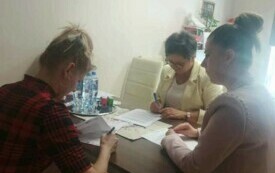 Podpisanie umowy na usługi fryzjerskie 7