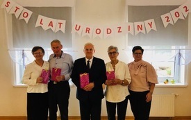 Urodziny u Senior&oacute;w październik 2026 (14)