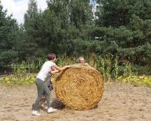 Uczestnicy pikniku w ramach projektu "W rodzinie siła"