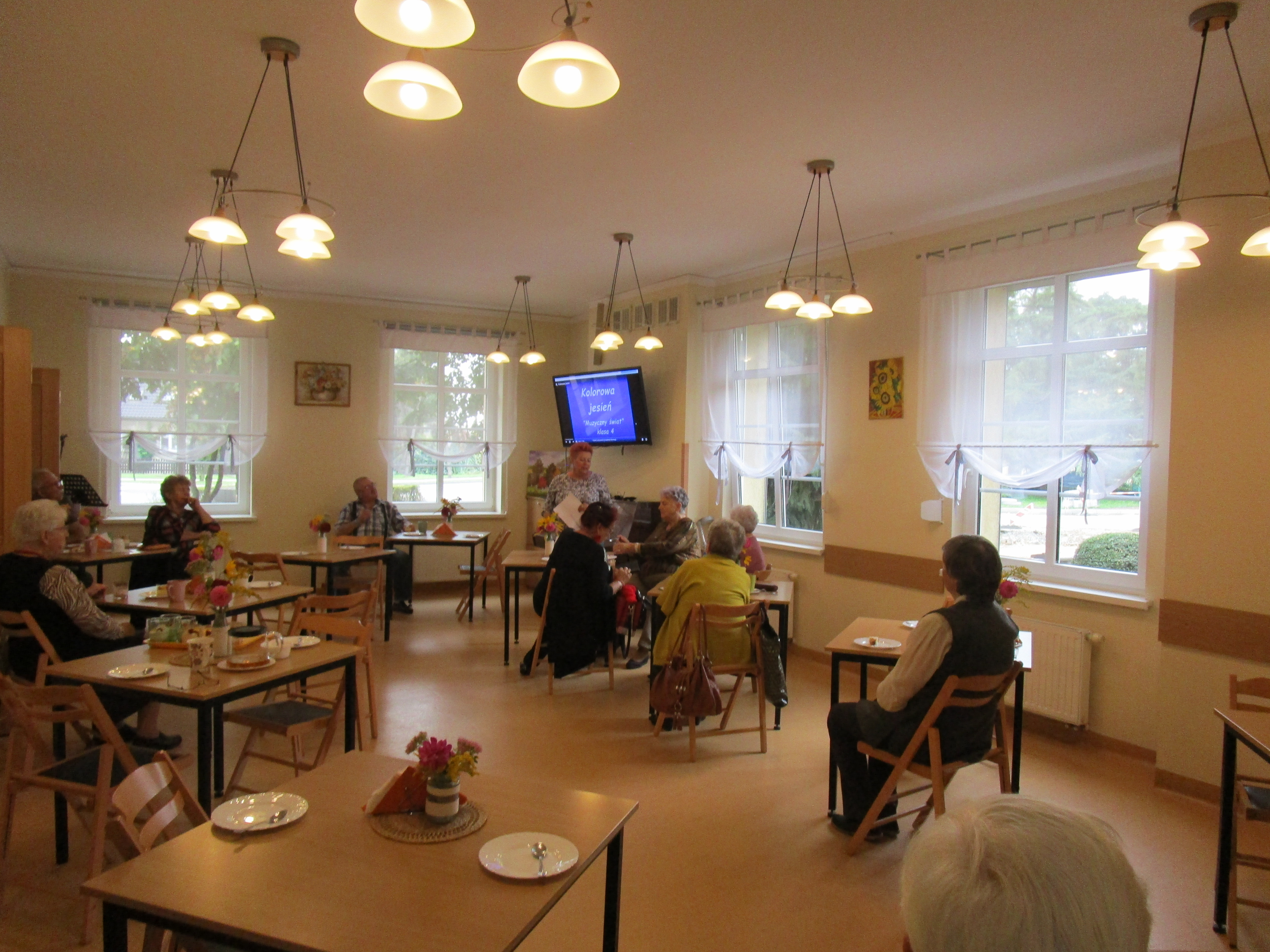 SENIORZY W DZIENNYM DOMU SENIORA