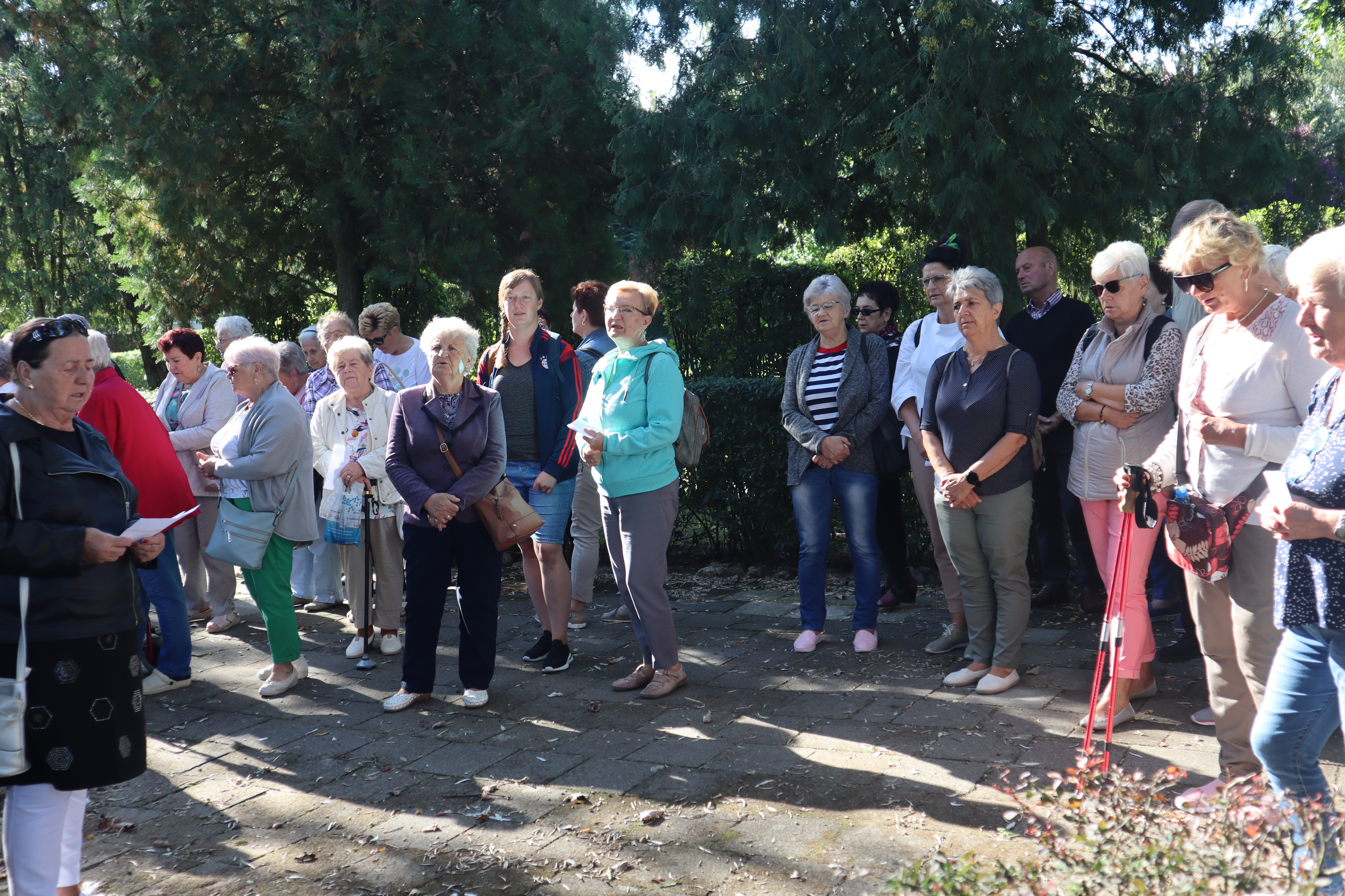 Seniorzy na&nbsp;szlaku pielgrzymkowym