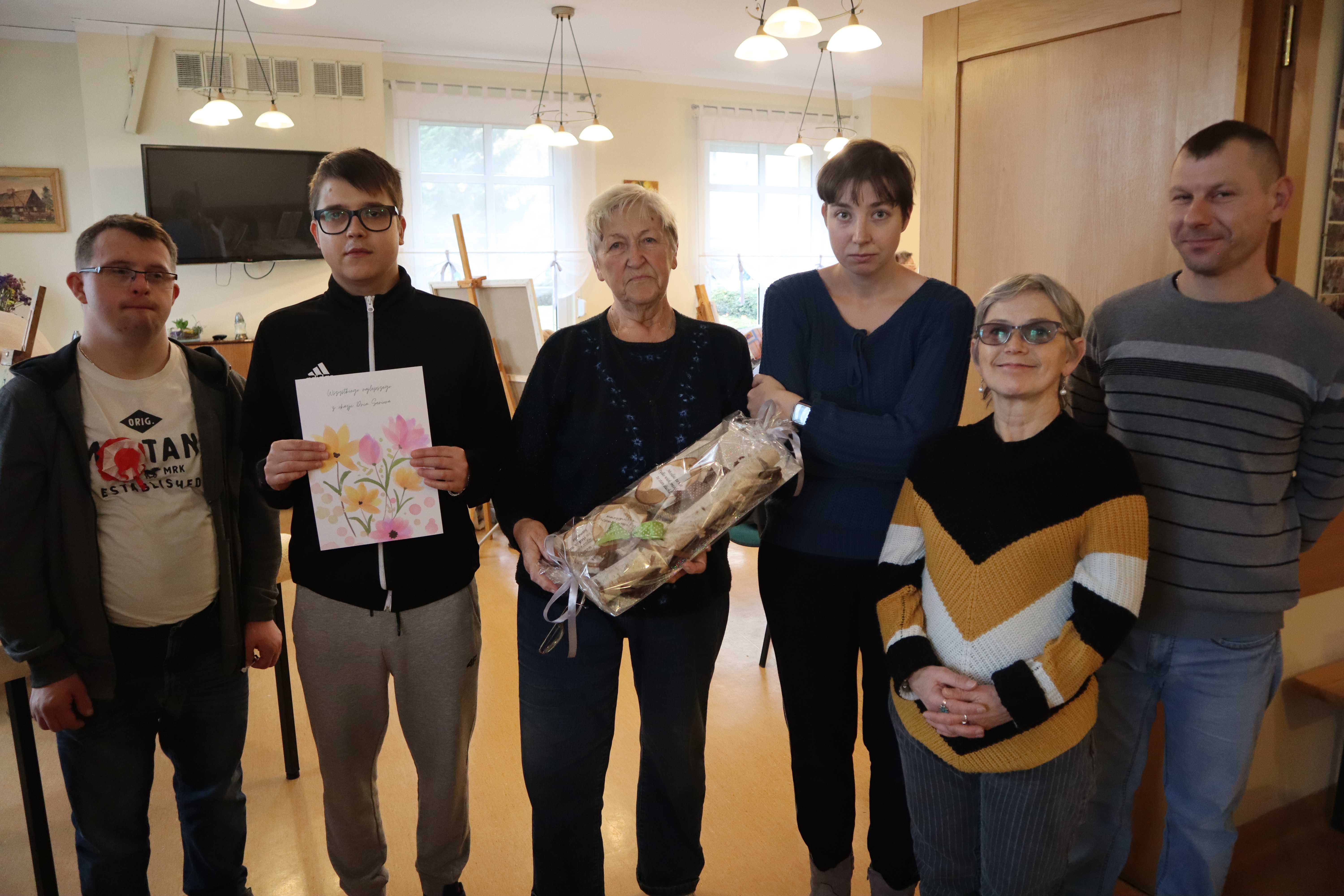 Wizyta uczestników ŚDS w DDS