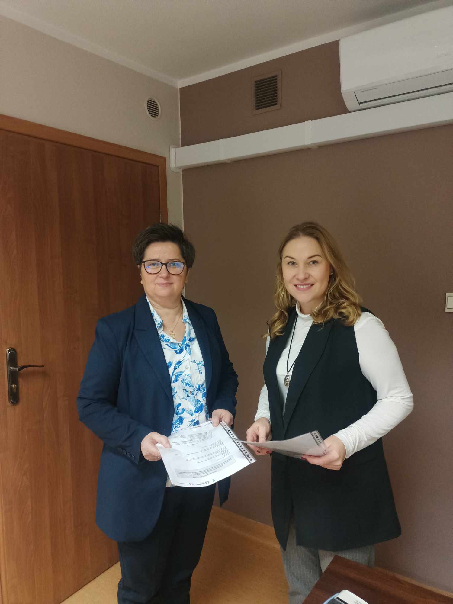 Podpisanie umowy na&nbsp;usługi kosmetyczne