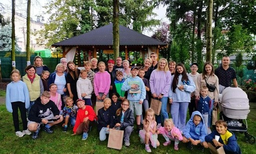 grupa uczestników spartakiady